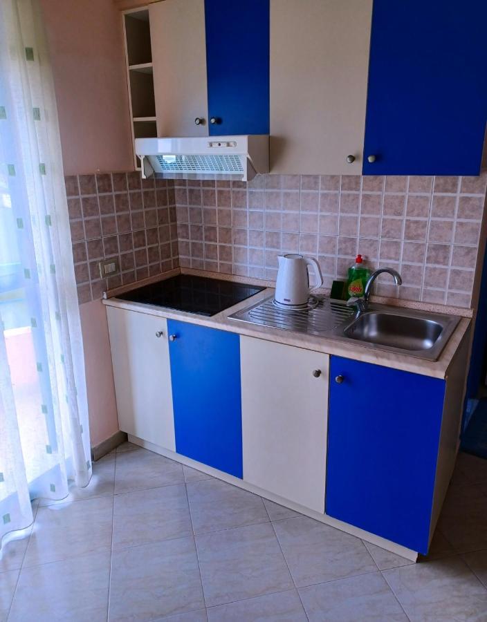 Aparthotel Eleart Golem  Zewnętrze zdjęcie